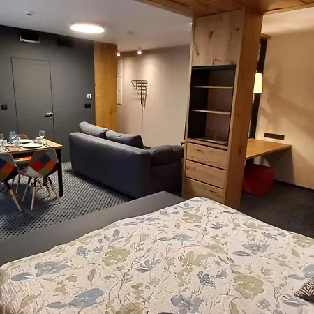 Alpina Spindl U Hromovky In&out * Шпиндлерув-Млин